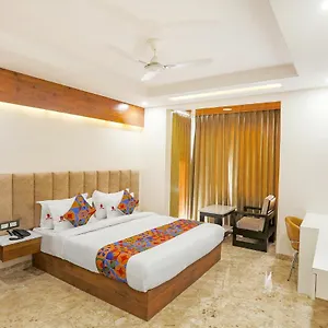 Fabhotel Golf Golf Course Road Gurgaon